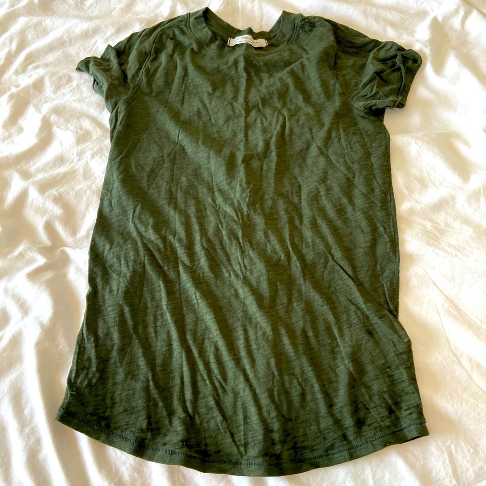Short-sleeve T-shirt